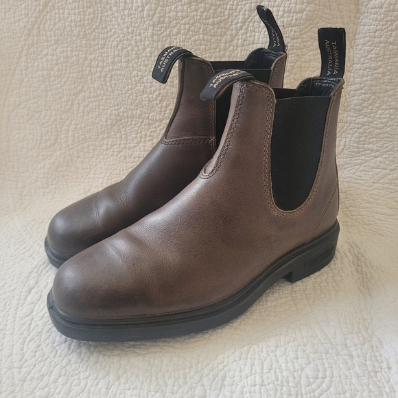 Blundstone Other - Blundstone #1395 Leather Dress Chelsea Boot in Steel Grey Brown Men's Size US 6